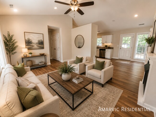 Building Photo - 1290 Pyrtle Dr