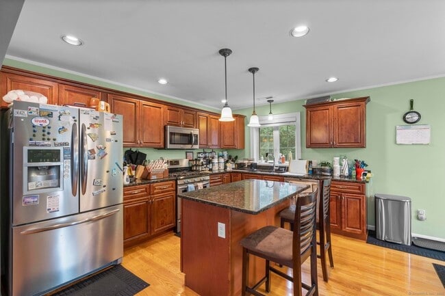 Building Photo - 55 Allen St