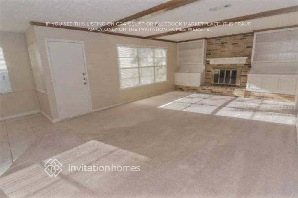 Building Photo - 16303 Fox Crossing Ln