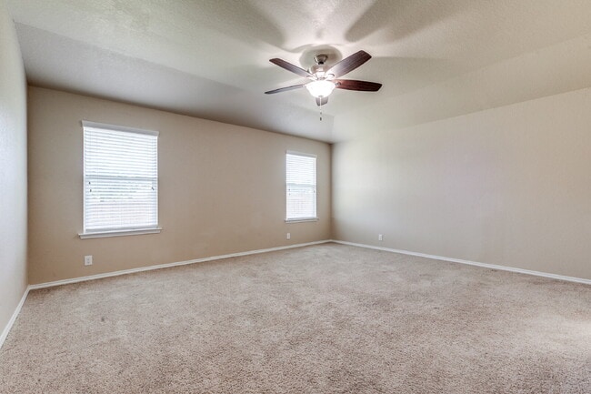 Building Photo - 15114 Cinnamon Teal