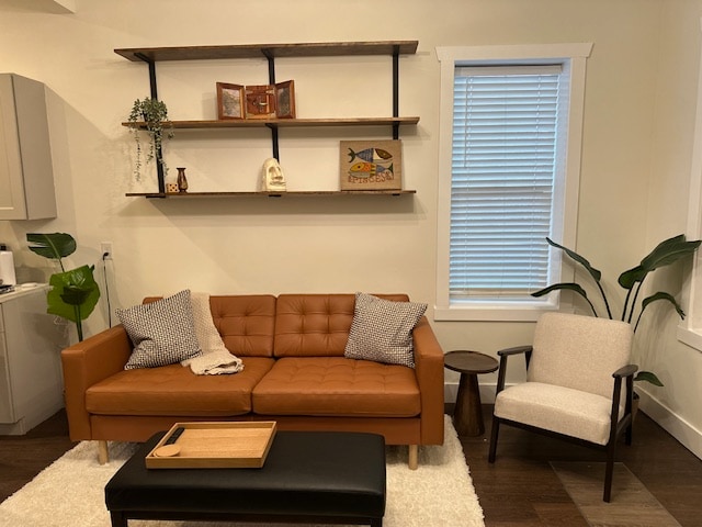 Building Photo - 835 S Edison St