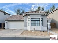 Building Photo - Beautiful 2 bedroom home with community po...