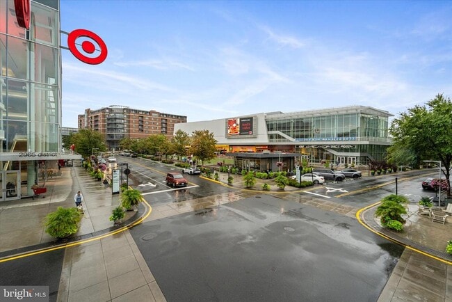 Building Photo - 8901 Hargrove Ct