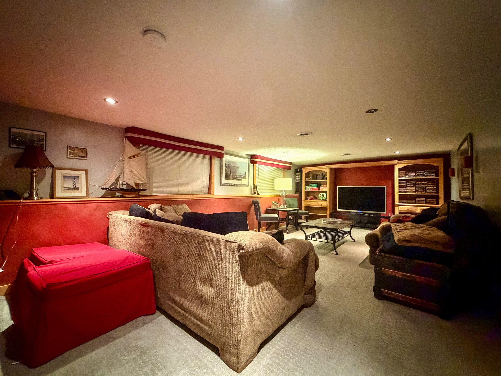 Living - 27885 Bay Shore Dr NW