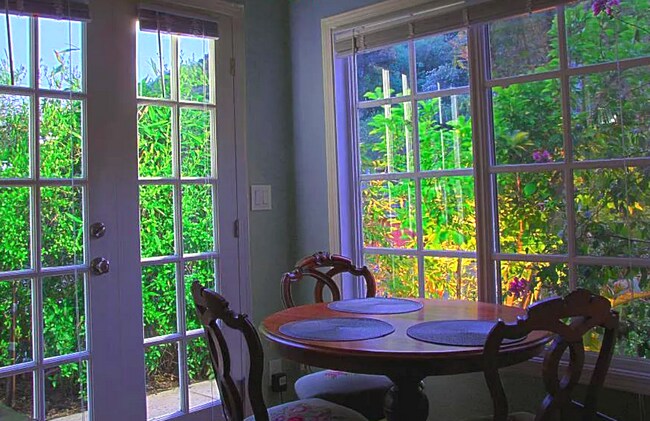 Building Photo - 10001 Westwanda Dr