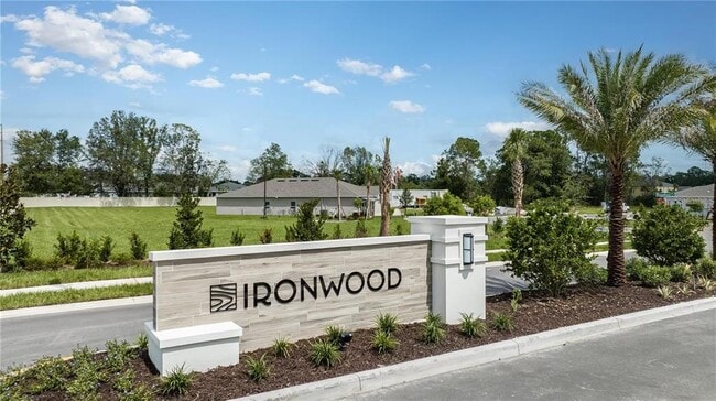 Building Photo - 1931 Rosewood Cir