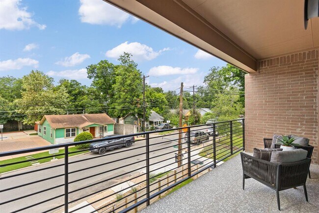 Building Photo - 3530 Gonzales St
