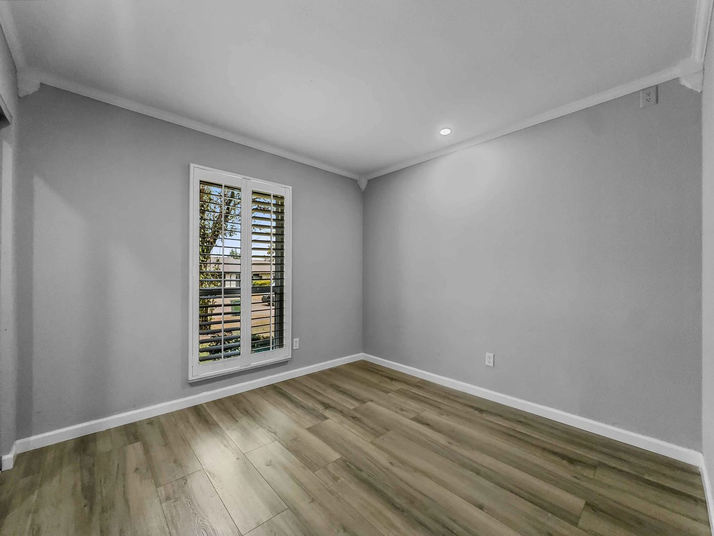 Building Photo - 4917 Woodruff Dr