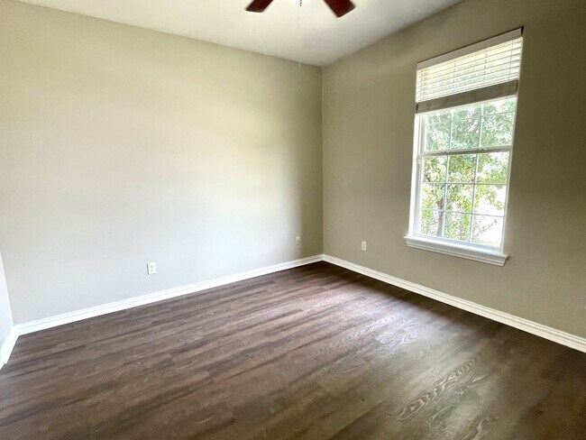 Building Photo - 4904 Caddo Creek Ct