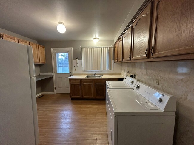 Building Photo - 4471 Croissant St