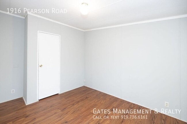 Building Photo - 1916 Pearson Rd