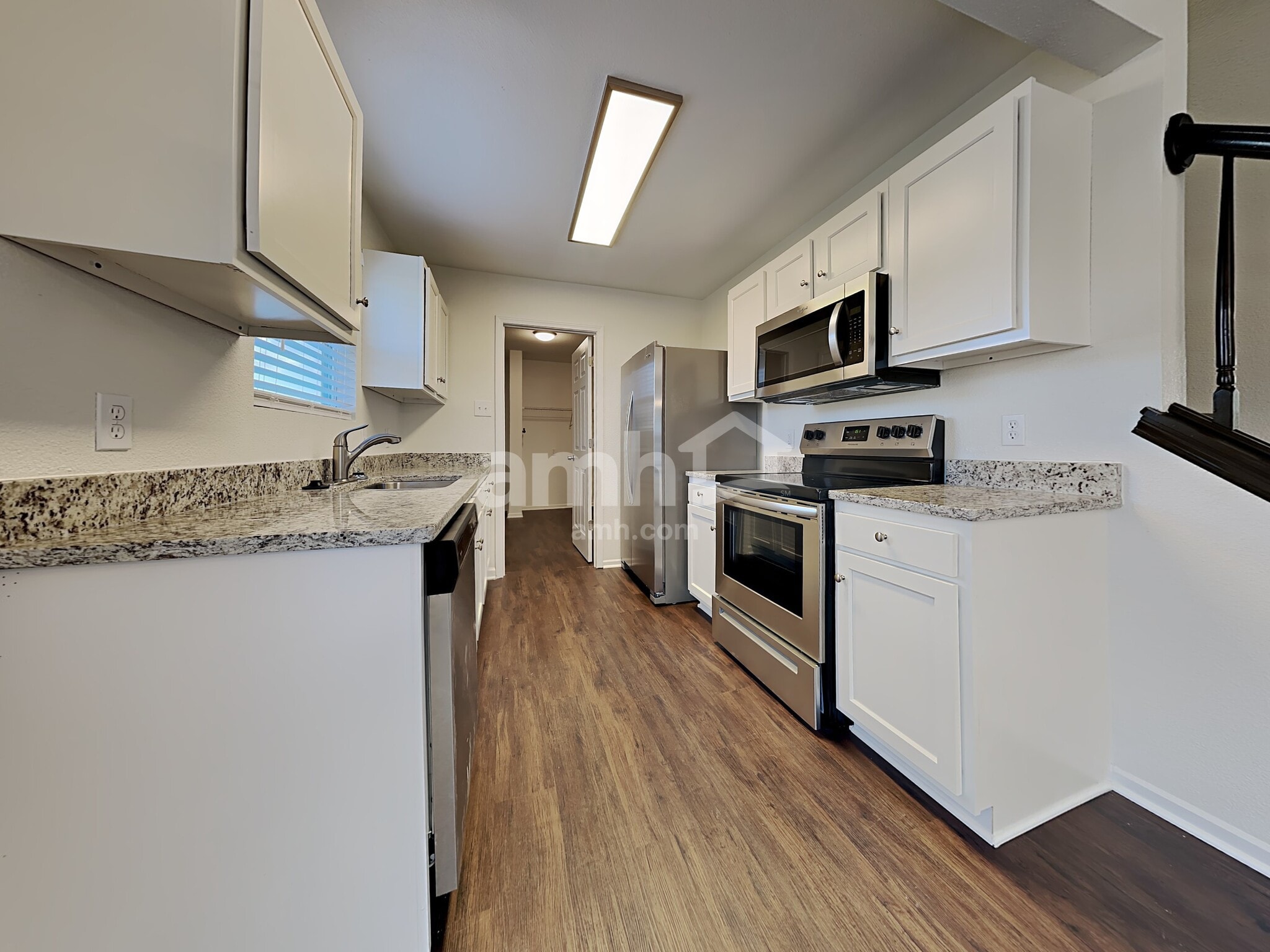 Building Photo - 1503 Pencross Ln