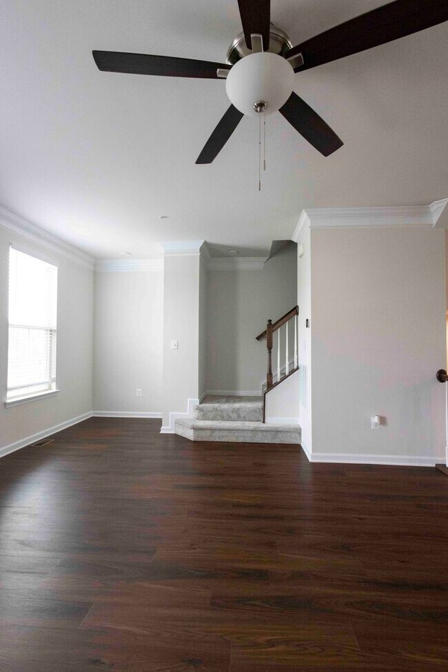 Building Photo - Charming 3 Bedroom/2.5 Bathroom in Bel Air, MD!