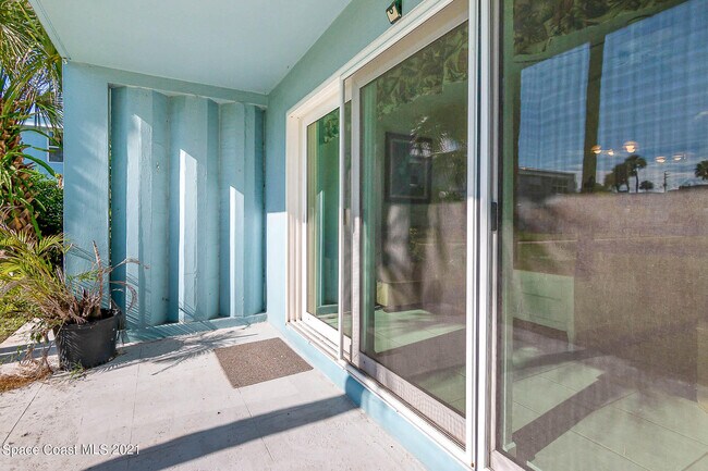 Building Photo - 55 Sea Park Blvd