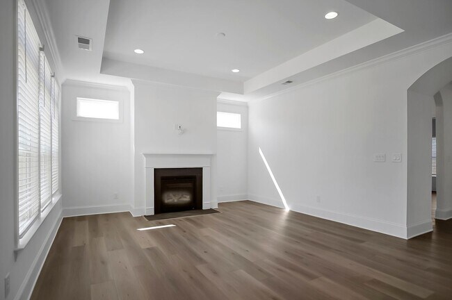 Building Photo - 3054 Constitution Ln