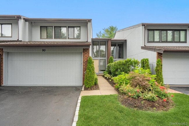 Building Photo - 90 Foxwood Dr