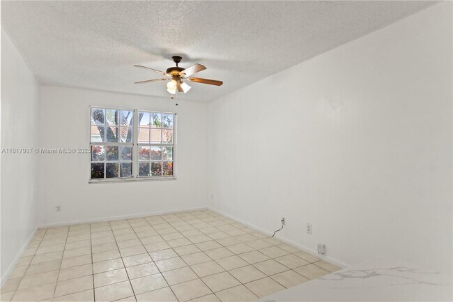 Building Photo - 15076 SW 51st St