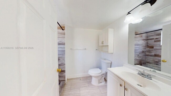 Building Photo - 3501 NW 114th Ln