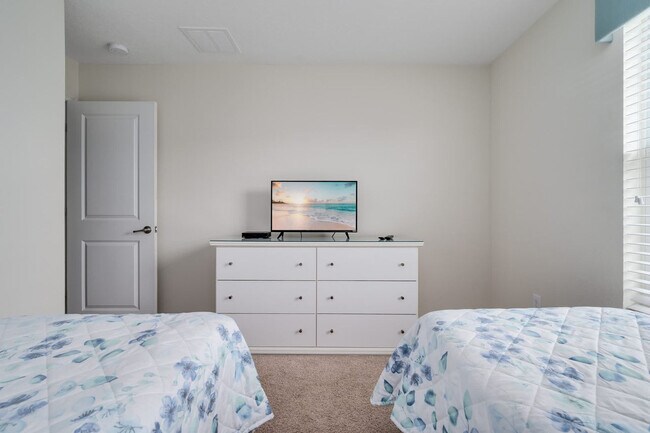 Building Photo - 1580 Tempo Ln