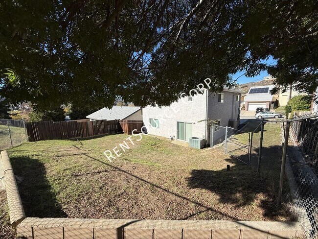 Building Photo - 43328 Lookabout Rd