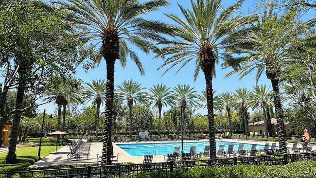 Building Photo - "Charming 3-Bedroom Sanctuary in Irvine: Spacious 2,100 Sq Ft Haven on Cherry Tree"