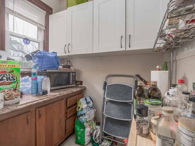 Building Photo - 81 Bristol Rd