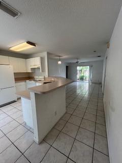Building Photo - 1646 Hawthorne Pl