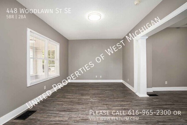 Building Photo - 448 Woodlawn St SE