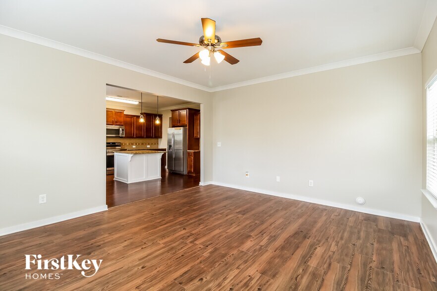 Building Photo - 5107 Brahman Trail