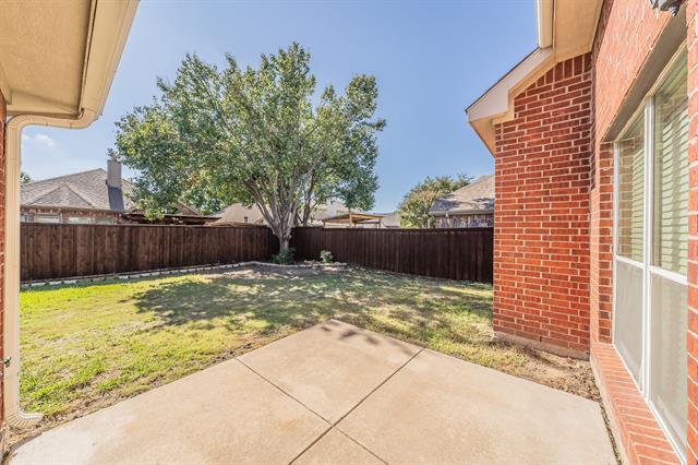 Building Photo - 2612 Redcedar Dr