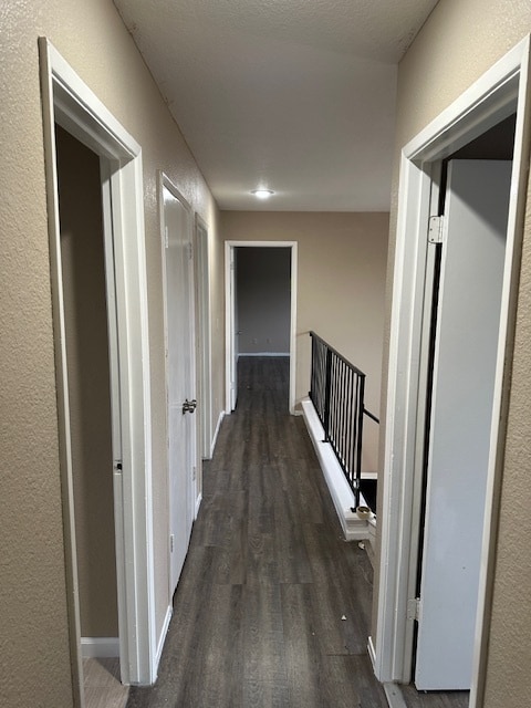 Building Photo - 1921 Bridgewood Way