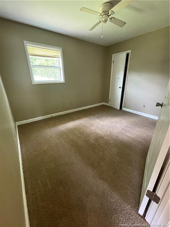 Building Photo - 3035 Wedgewood Dr