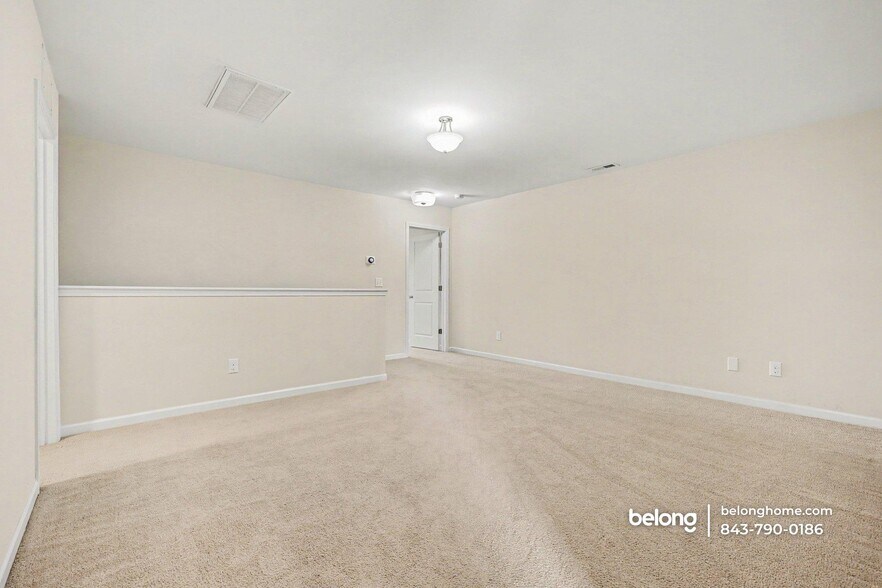 Building Photo - 439 Tayberry Ln