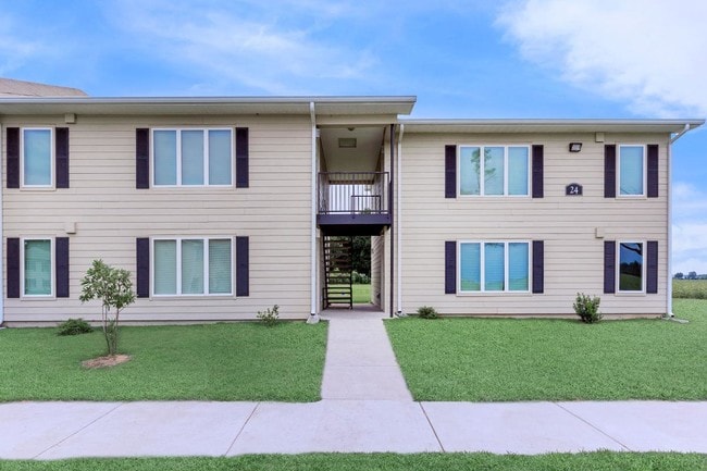 Building Photo - Hicky Gardens