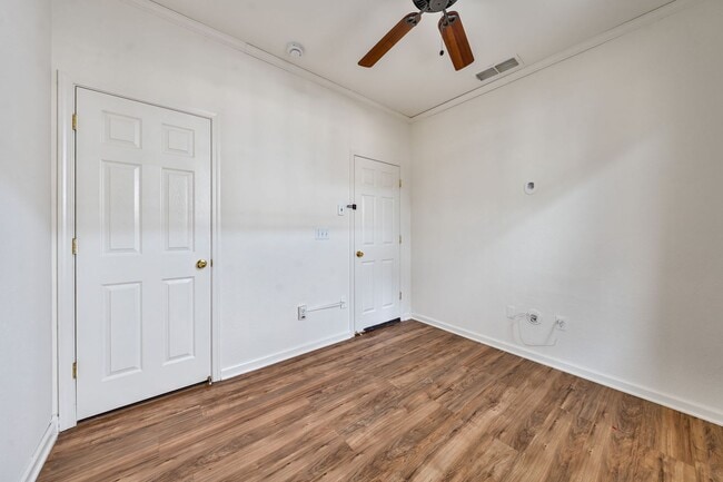 Building Photo - 2815 Tourbrook Way