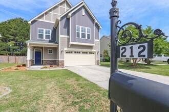 Building Photo - The Landing at Mill Creek community!  Washer / Dryer included
