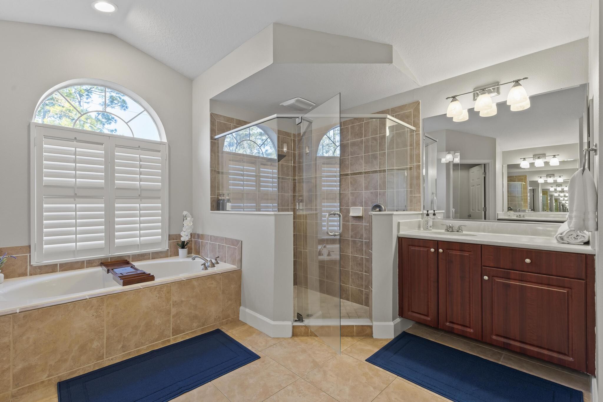 Building Photo - 7 Woodfield Dr