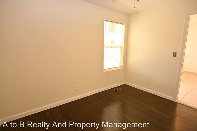 Building Photo - 2 br, 1 bath House - 1464 Douglas Street