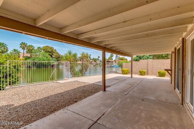 Building Photo - 5520 S Crows Nest Rd