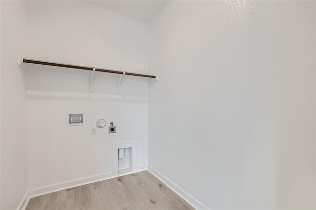 Building Photo - 100 Cherry Sage Cv