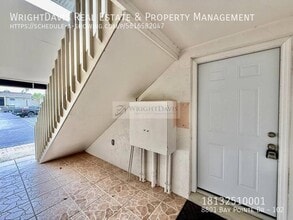 Building Photo - 8801 Bay Pointe Dr