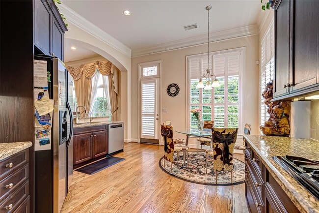 Building Photo - 6331 W Mystic Meadow
