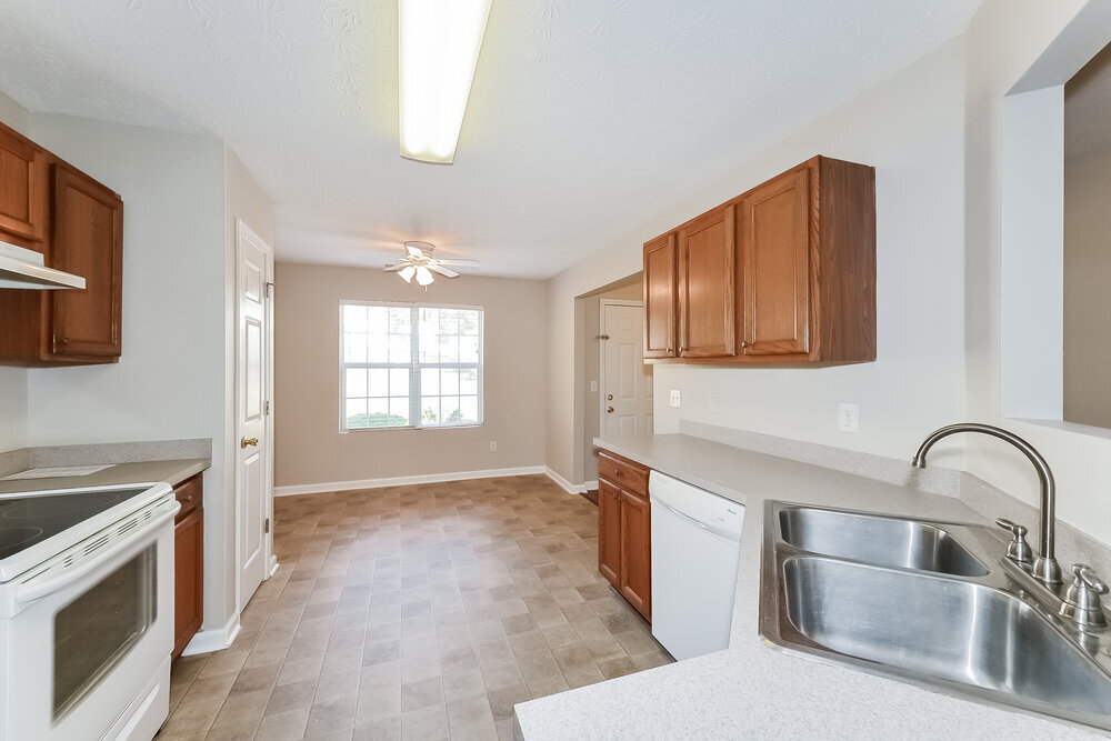 Building Photo - 1304 Violet Ln