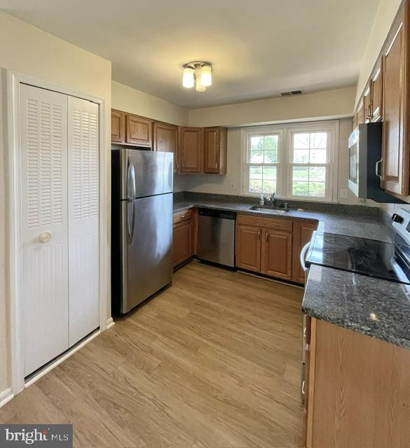 Building Photo - 6918 Lodestone Ct