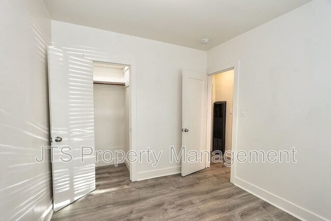 Building Photo - 4702 65th St