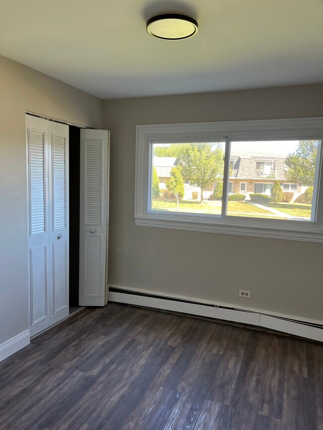 Building Photo - 15160 El Cameno Real Dr