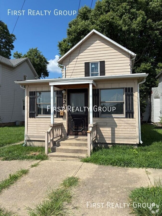 Building Photo - 123 E Sixth St.-