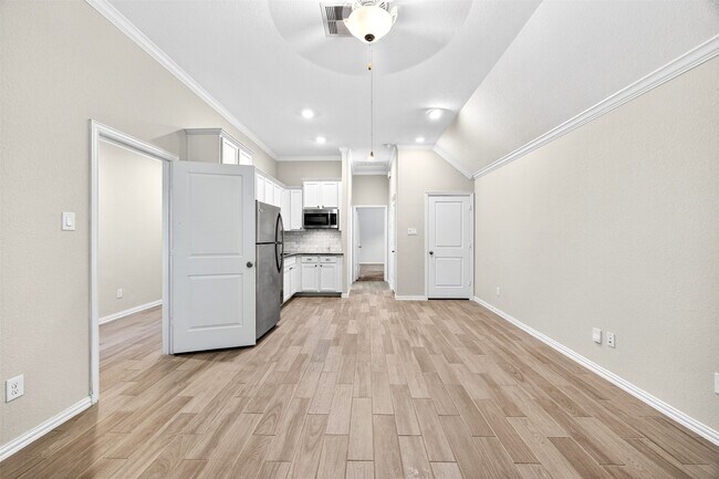 Building Photo - 20126 Matador Ridge Dr