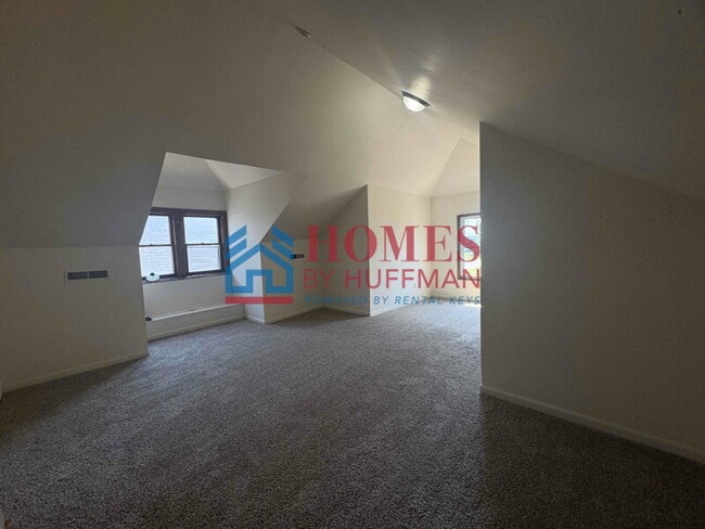 Building Photo - Large Four Bedroom | Two Bath House