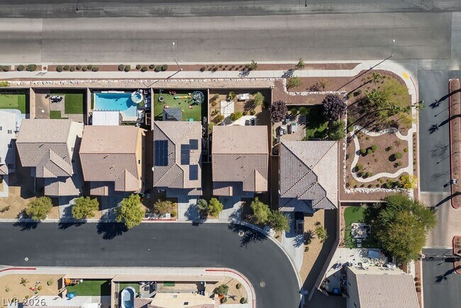 Building Photo - 10360 Sipple St